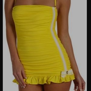 🌴Flattering Jantzen swimdress yellow polka dot 10